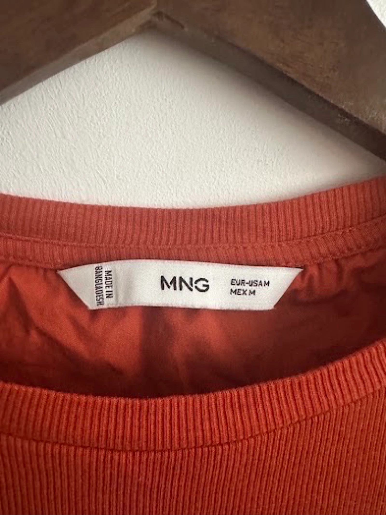 Geribbeld T-shirt van Mango (MNG) in terracotta maat M – photo 2